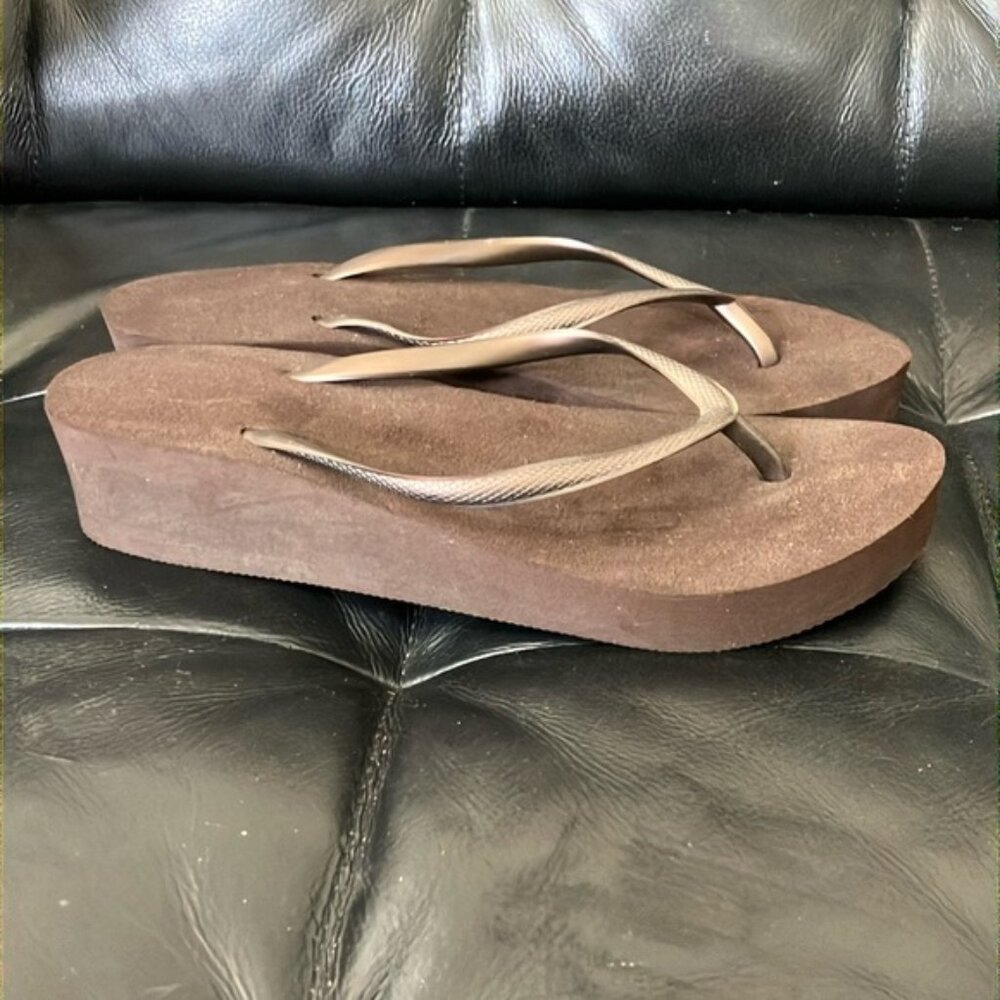 Womens Brown Flip Flop Sandals